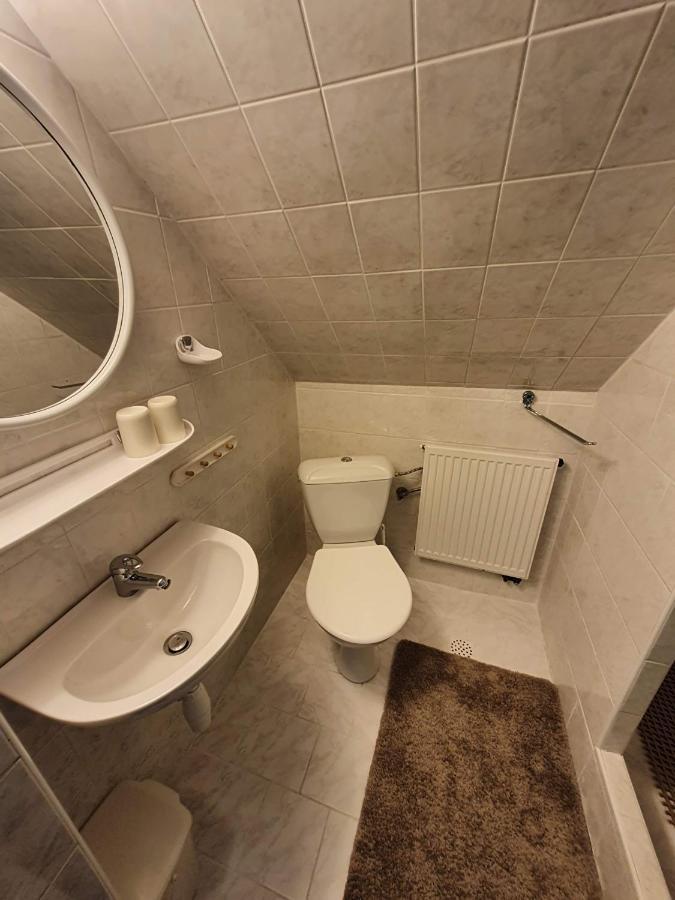 Penzion Pod Mustky Hotel Harrachov Luaran gambar