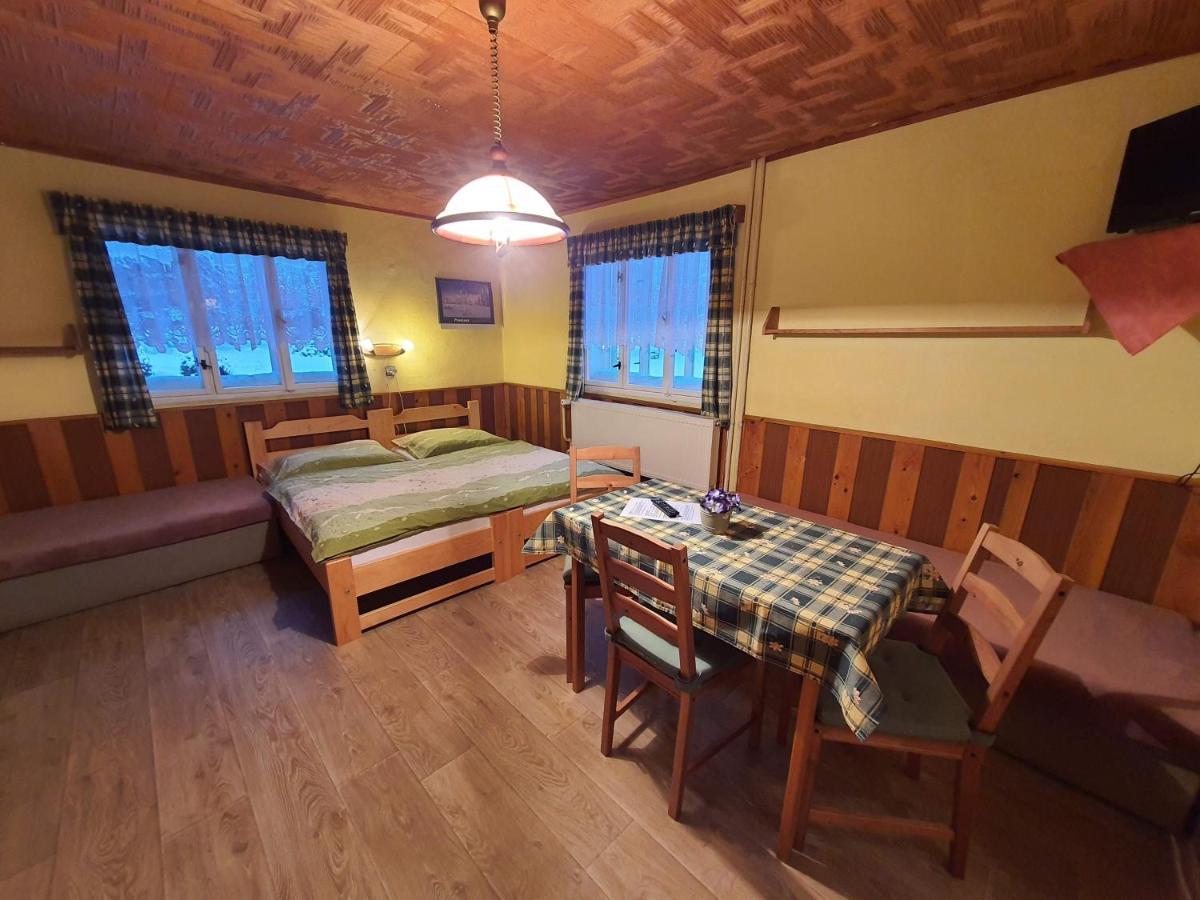 Penzion Pod Mustky Hotel Harrachov Luaran gambar